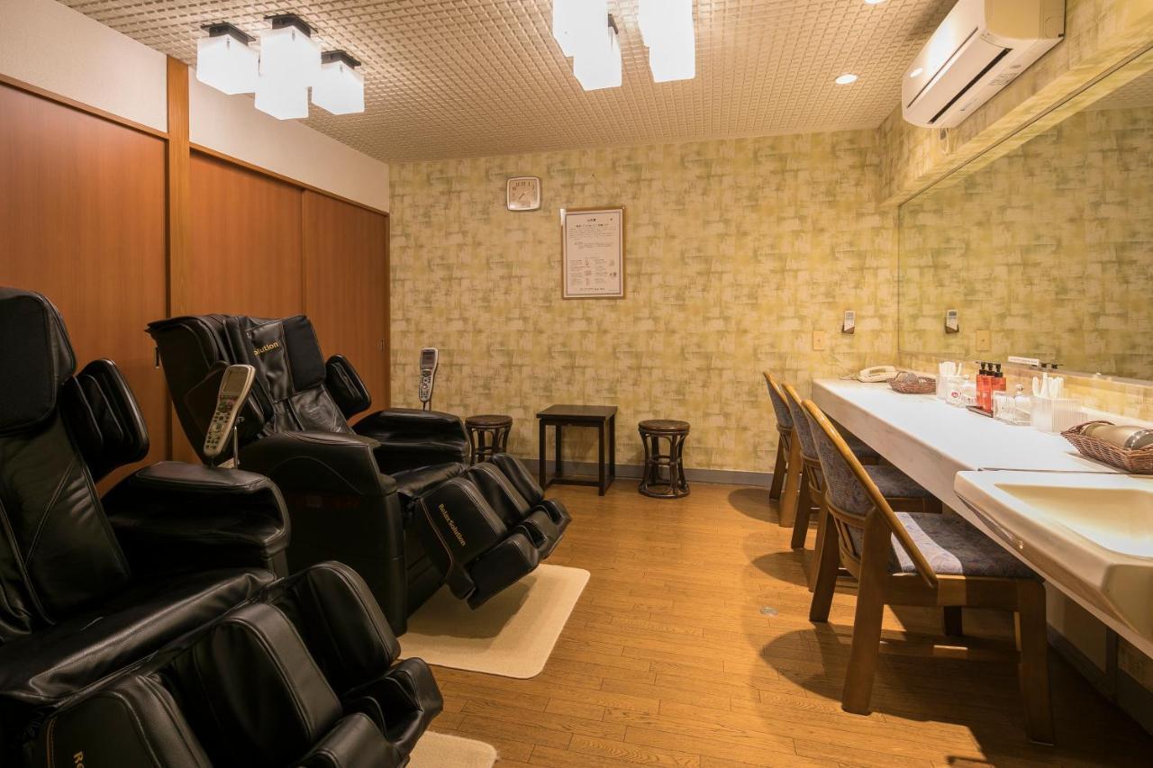 Hananosato Onsen Sansuikan Такацукі Екстер'єр фото